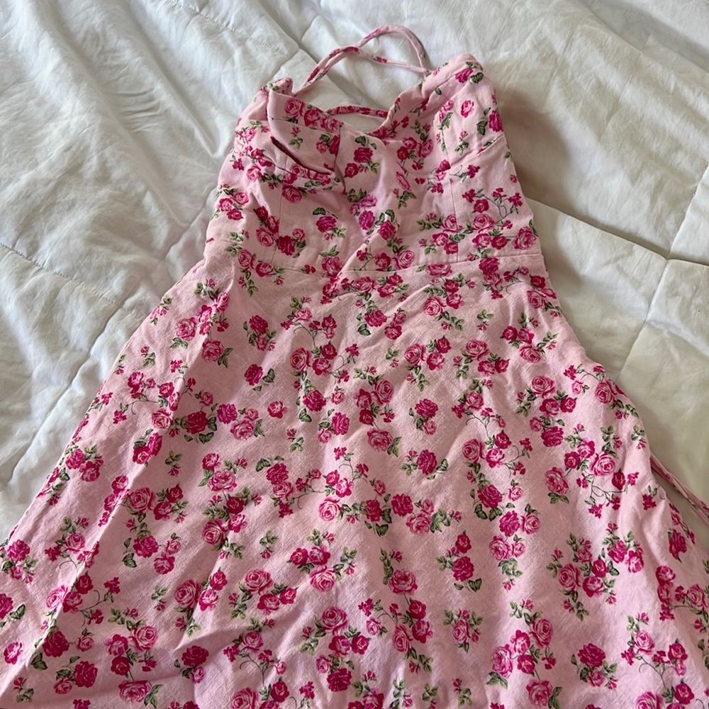 Zara floral dress (size M)